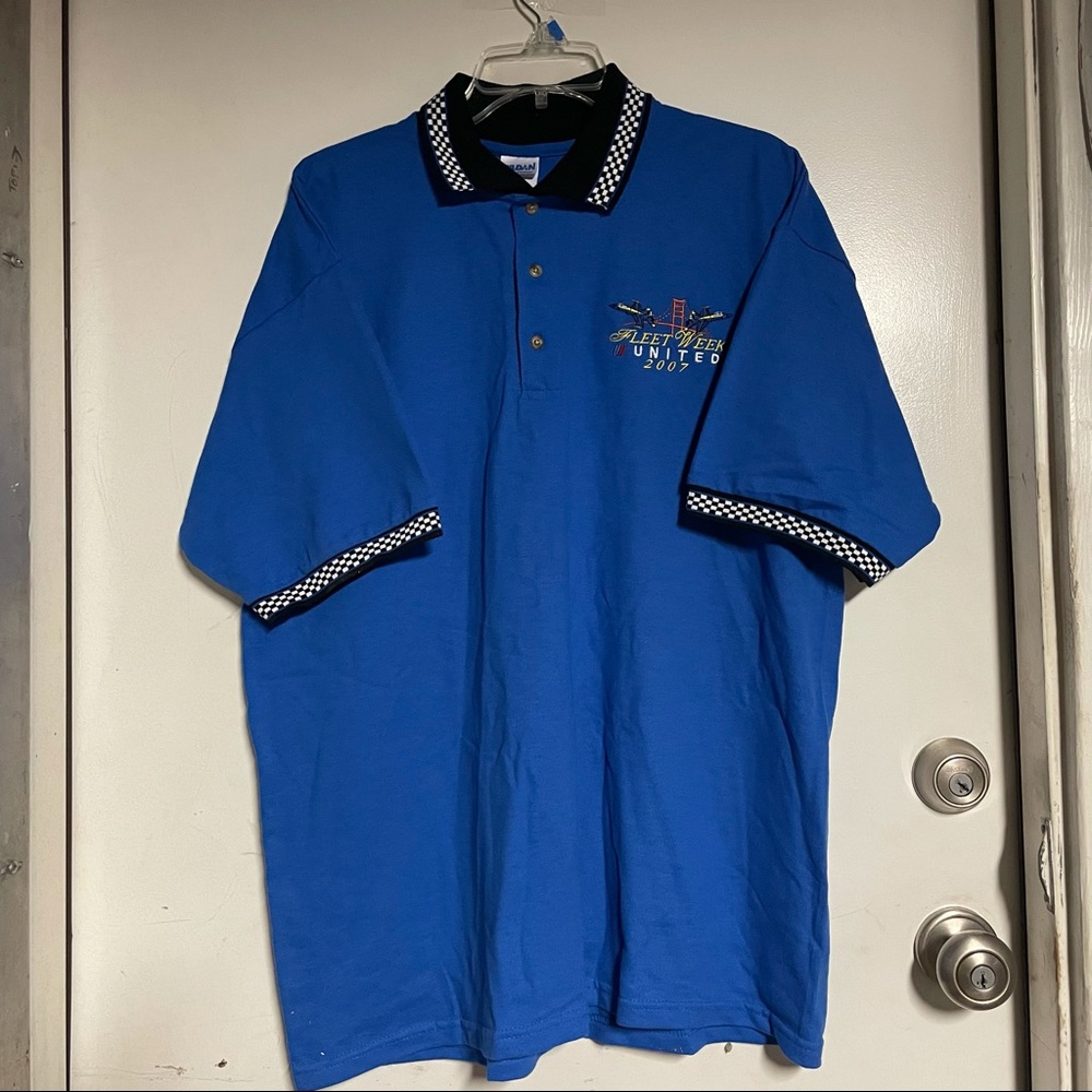 Gildan Mens Polo Short Sleeve Embroidered Fleet Week United 2007 Large  Casual.